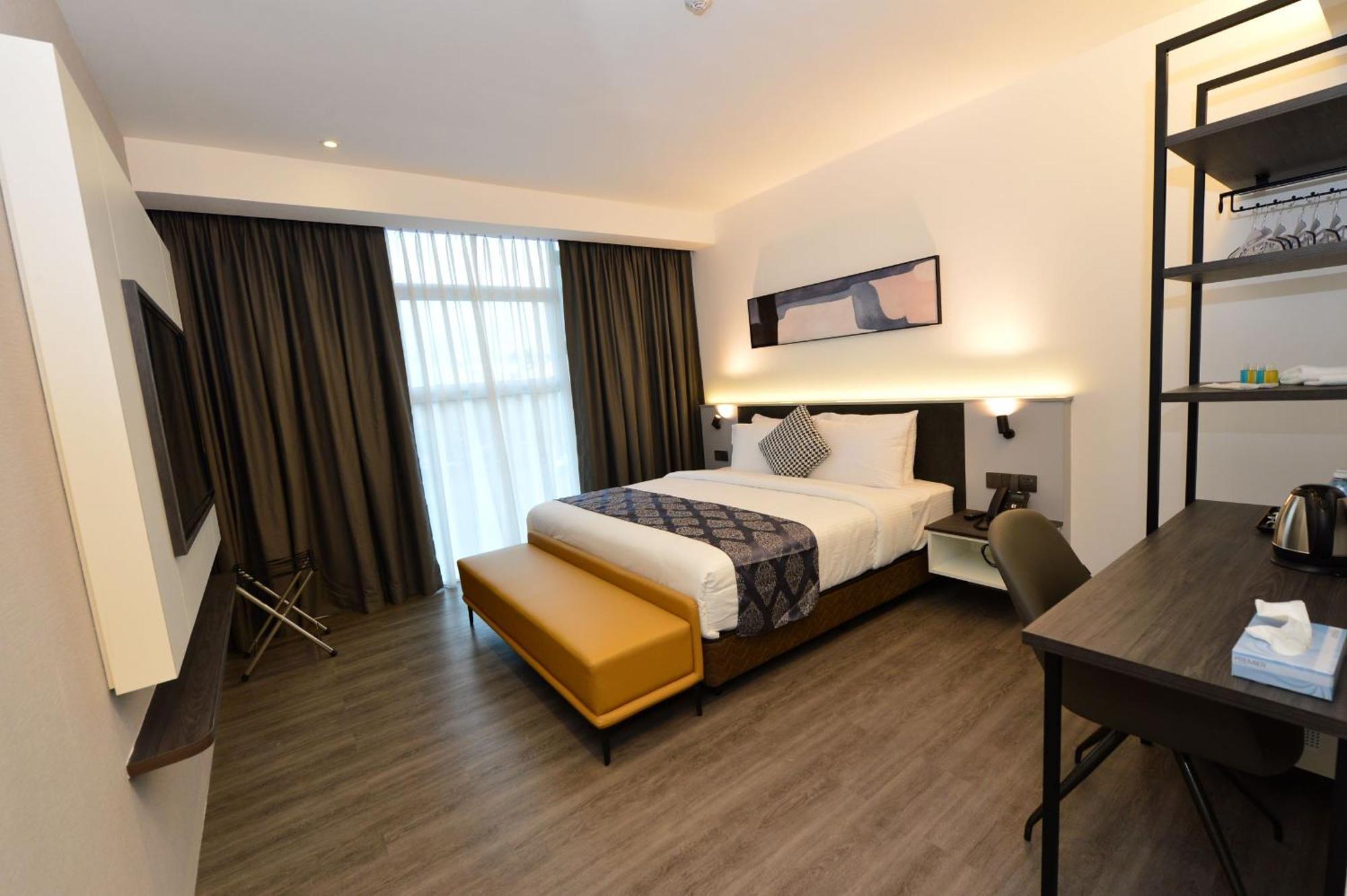 Rume Hotel Kuching Buitenkant foto