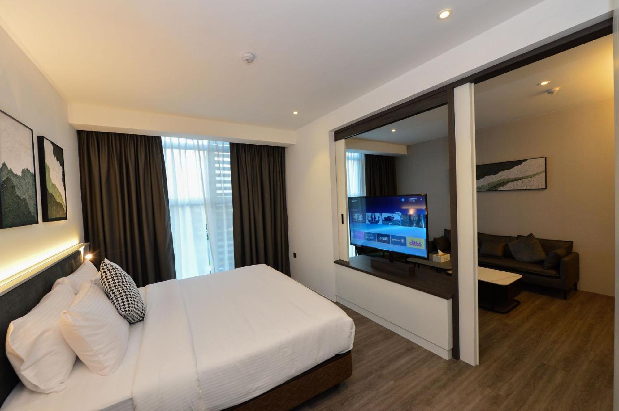 Rume Hotel Kuching Buitenkant foto