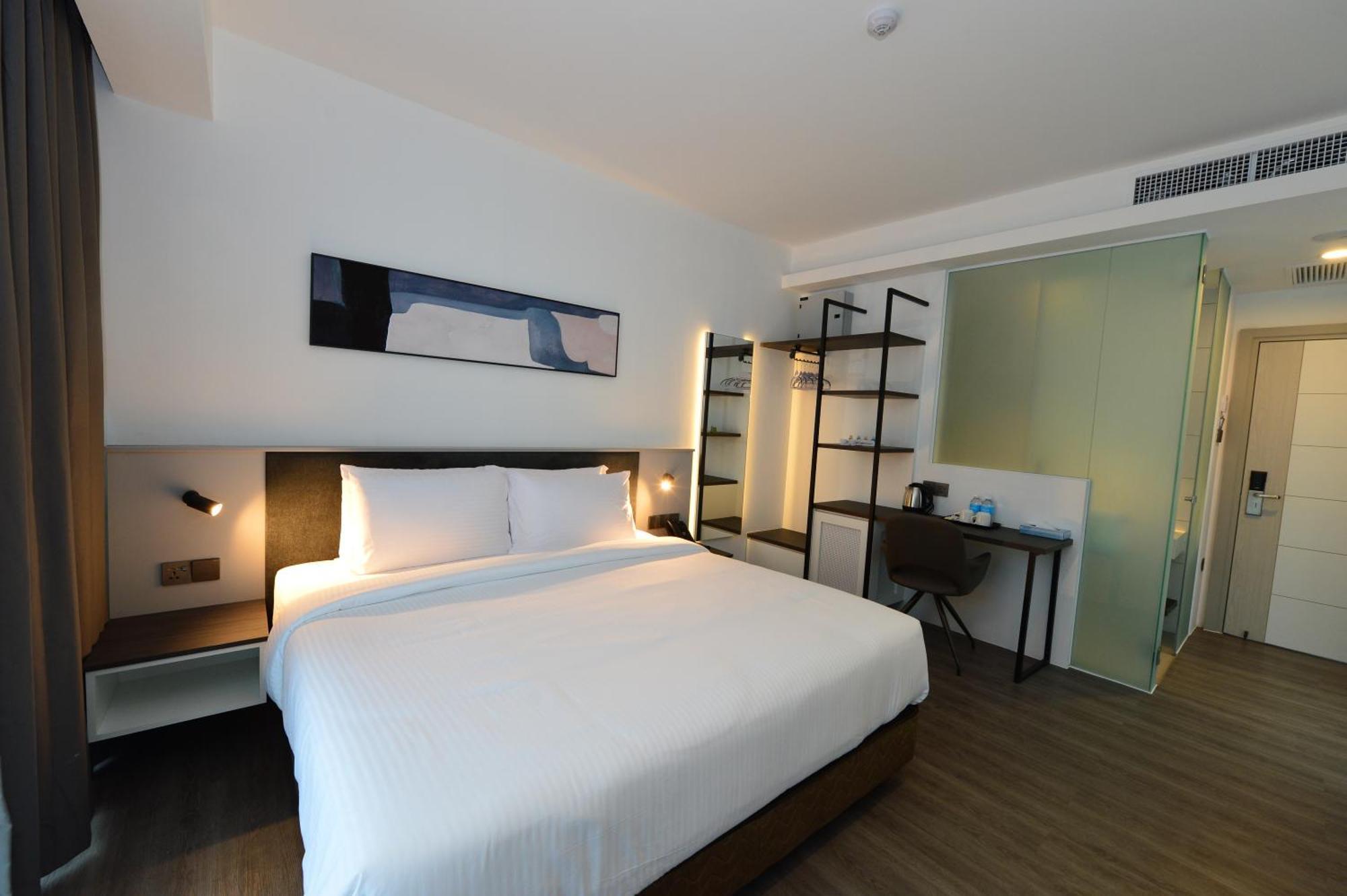 Rume Hotel Kuching Buitenkant foto