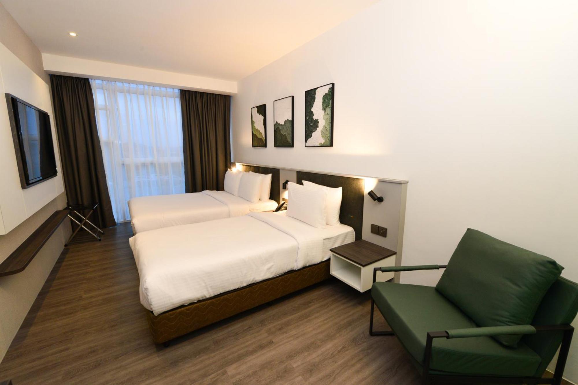Rume Hotel Kuching Buitenkant foto