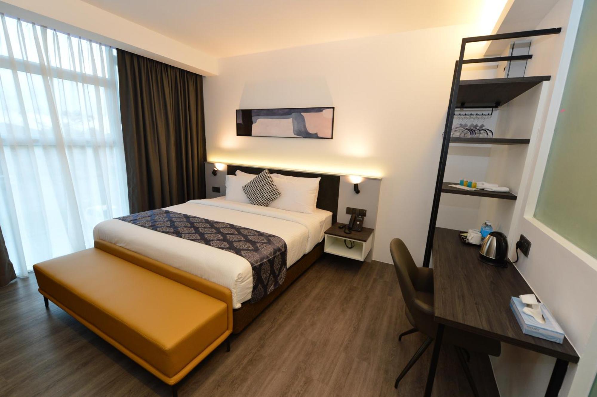 Rume Hotel Kuching Buitenkant foto